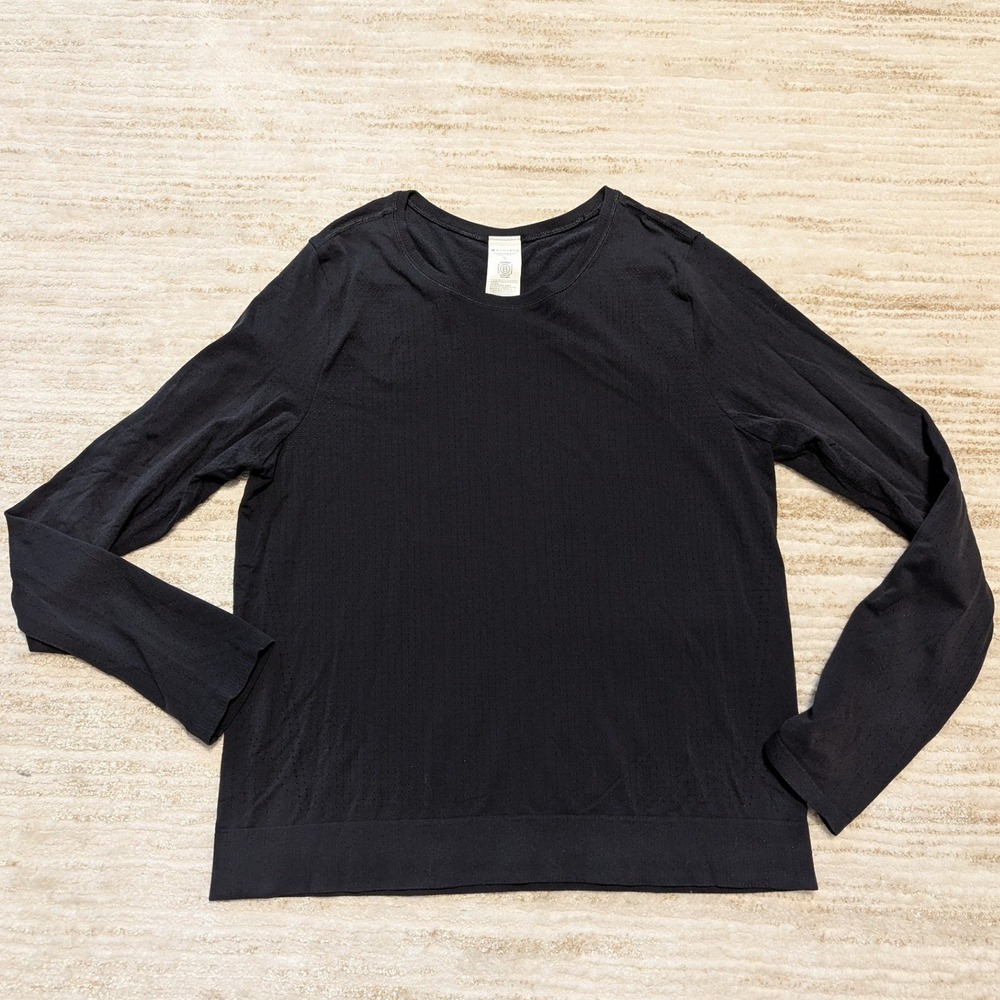 Athleta In Motion Seamless Long Sleeve Top Womens Sz L Black Mesh Activewear